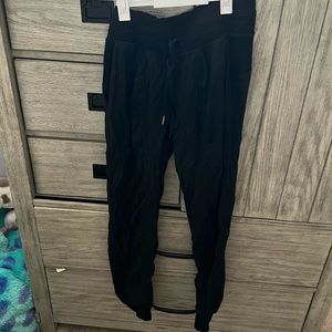 Lululemon Womens Dance studio mid-rise joggers